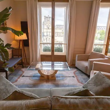 Appartamento Vue Louvre Et Seine *